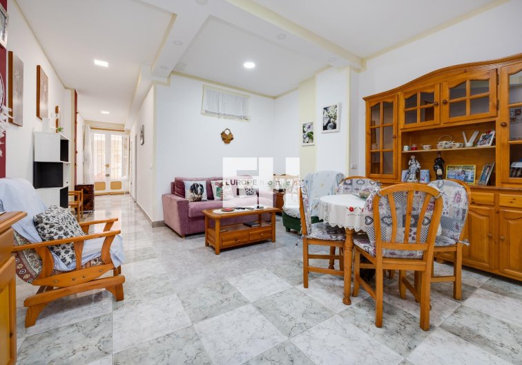 Herverkoop - Appartement - Torrevieja - Centro