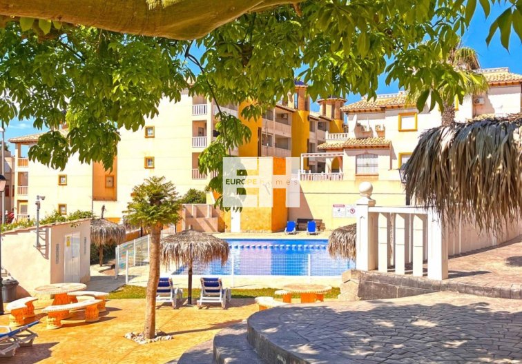 Segunda mano - Apartamento  - Orihuela Costa - Costa Blanca