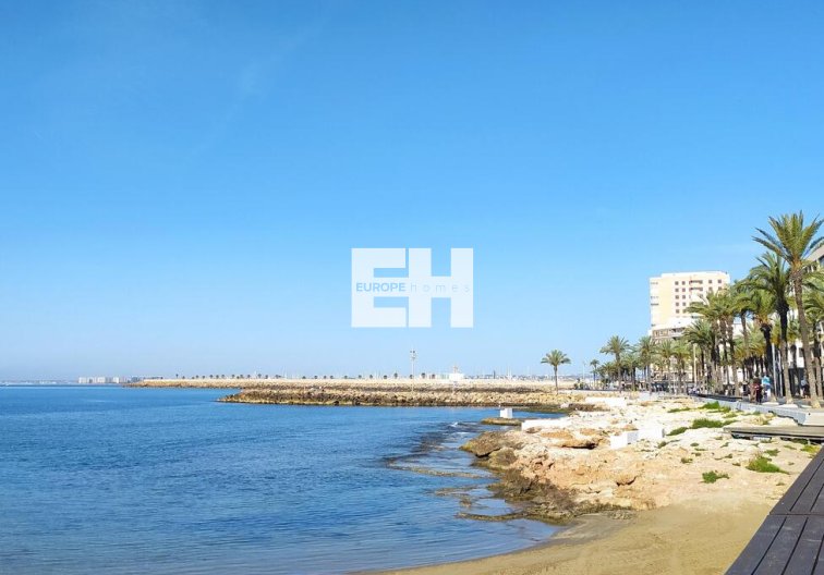 Segunda mano - Apartamento  - Torrevieja - Centro
