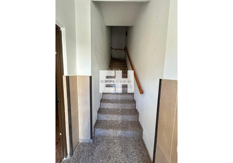 Herverkoop - town house - Los Alcázares