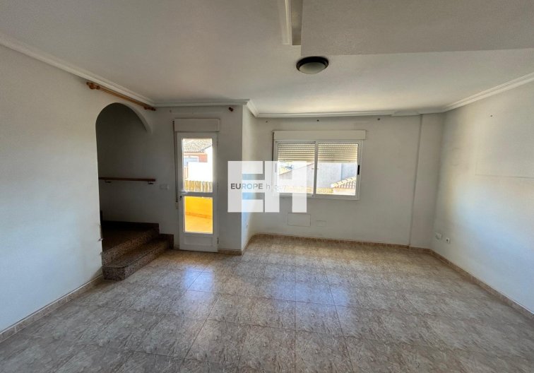 Herverkoop - town house - Los Alcázares