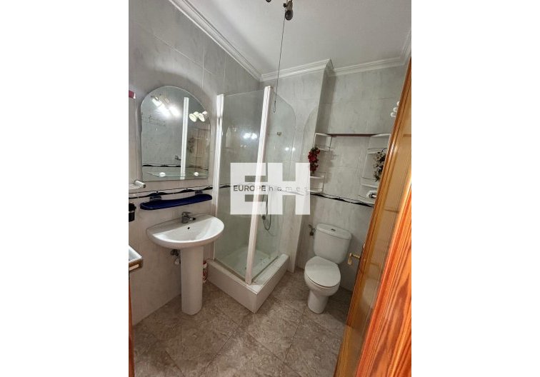 Herverkoop - town house - Los Alcázares