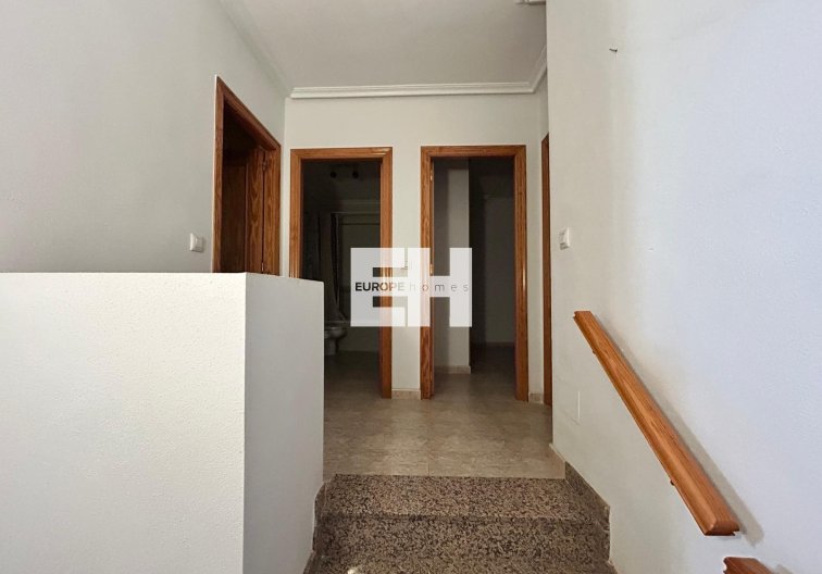 Herverkoop - town house - Los Alcázares