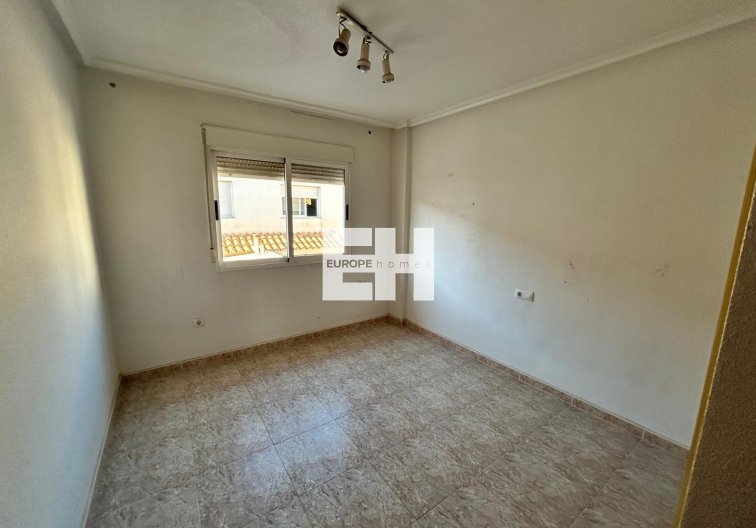 Herverkoop - town house - Los Alcázares