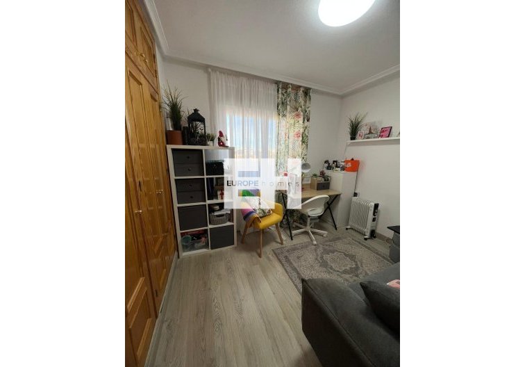 Herverkoop - Appartement - Torrevieja - Aguas Nuevas