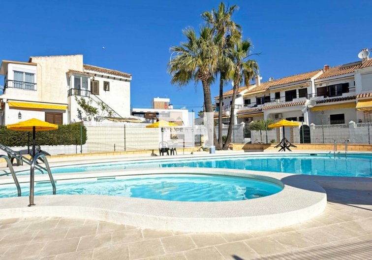 Segunda mano - Bungalow - Torrevieja - Costa Blanca