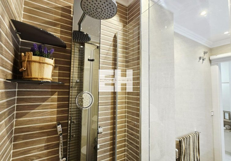 Segunda mano - Apartamento  - Torrevieja - Nueva Torrevieja