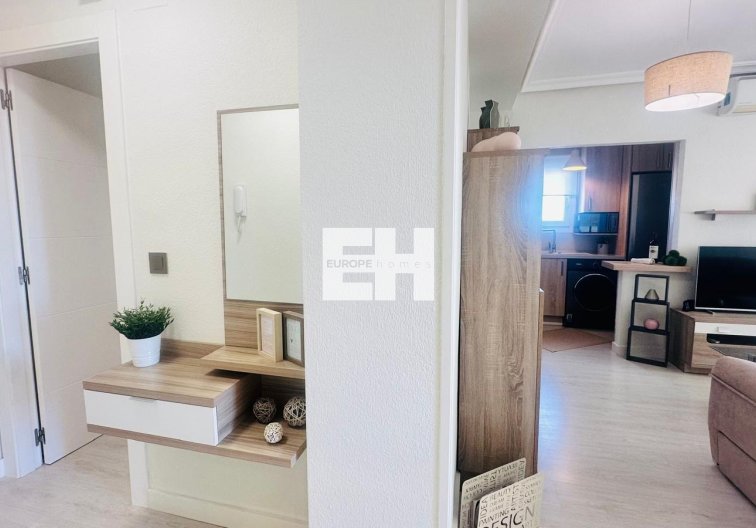 Segunda mano - Apartamento  - Torrevieja - Nueva Torrevieja