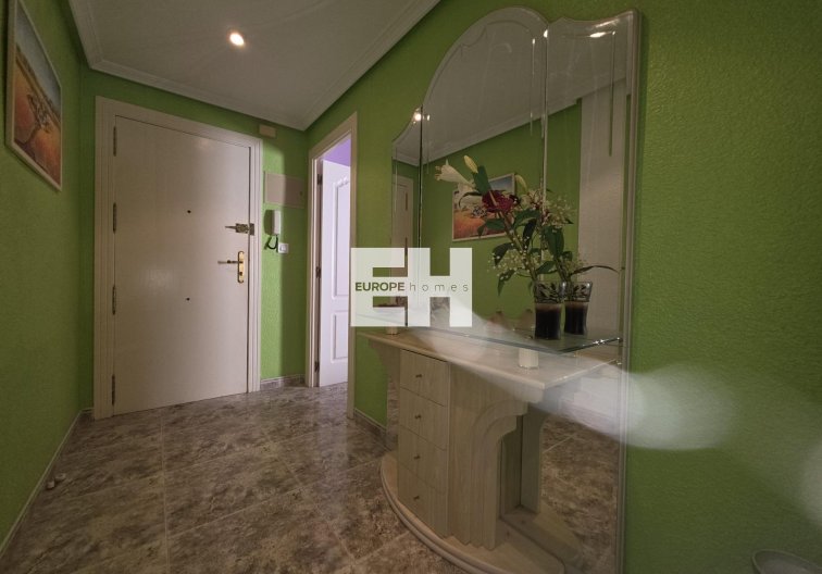 Segunda mano - Apartamento  - Torrevieja - Acequion