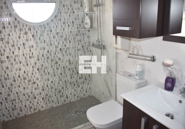 Segunda mano - villa - San Fulgencio - Costa Blanca