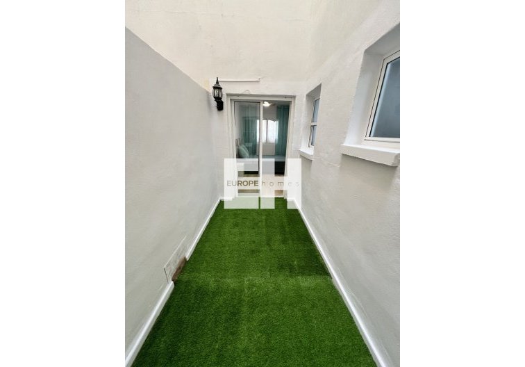 Resale - Apartment - Torrevieja - Centro