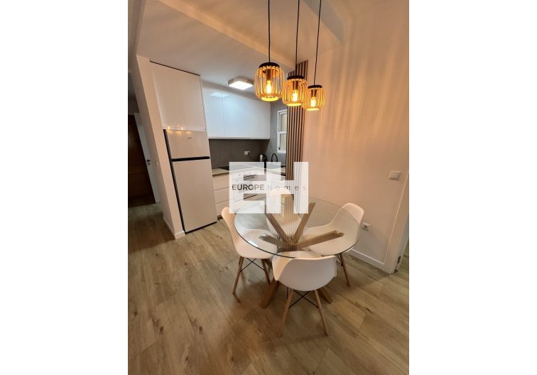 Resale - Apartment - Torrevieja - Centro