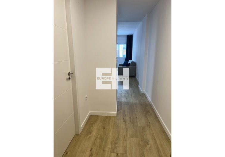 Resale - Apartment - Torrevieja - Centro