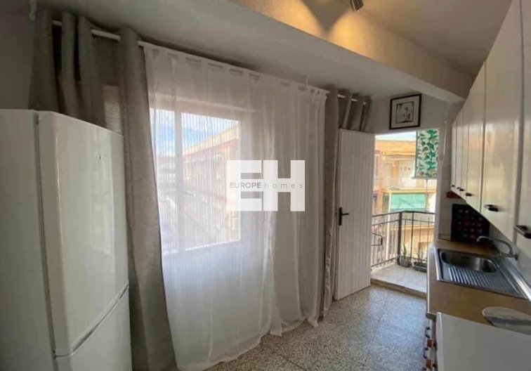 Resale - Apartment - Lo Pagan