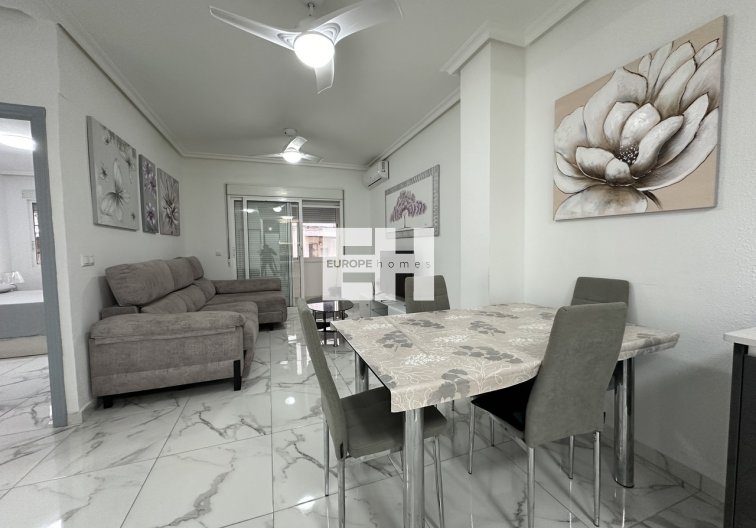 Resale - Apartment - Torrevieja - Costa Blanca