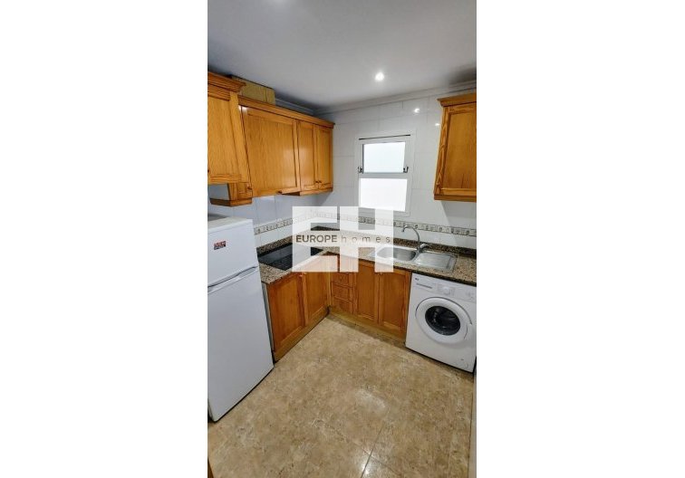 Segunda mano - Apartamento  - Torrevieja - Playa de los Locos