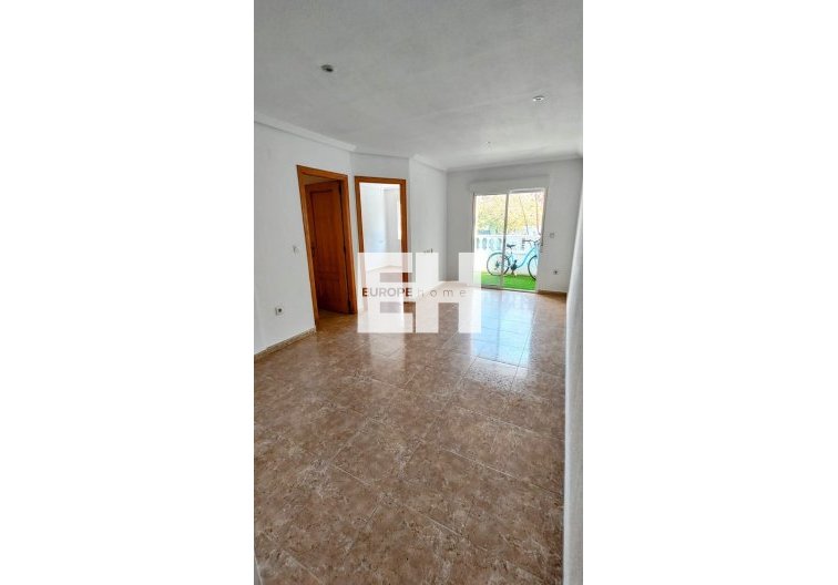 Segunda mano - Apartamento  - Torrevieja - Playa de los Locos