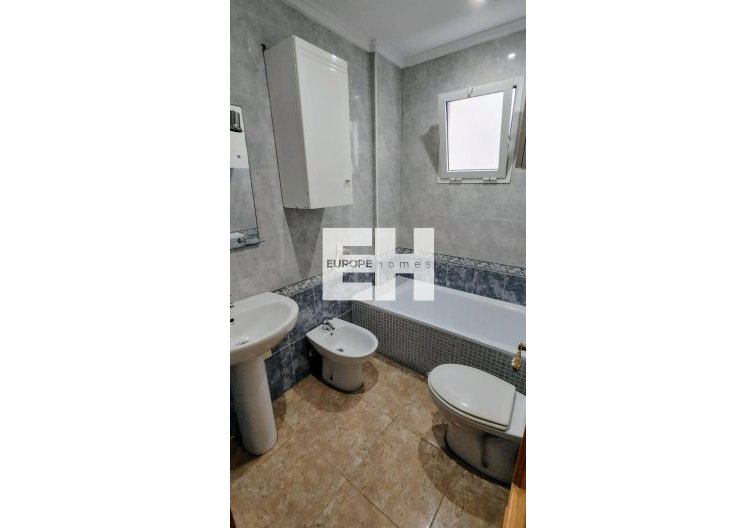 Segunda mano - Apartamento  - Torrevieja - Playa de los Locos