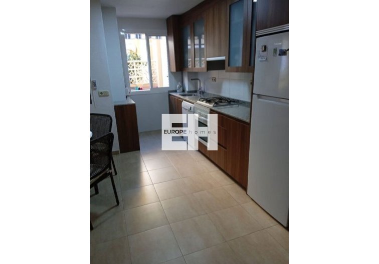 Herverkoop - town house - Pilar de la Horadada - Costa Blanca