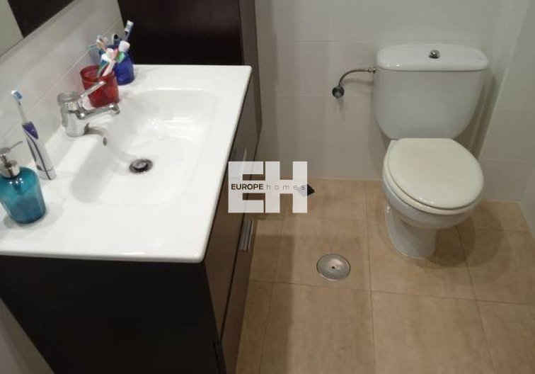 Herverkoop - town house - Pilar de la Horadada - Costa Blanca