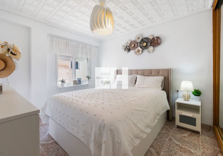 Resale - Apartment - Torrevieja - Playa del Cura