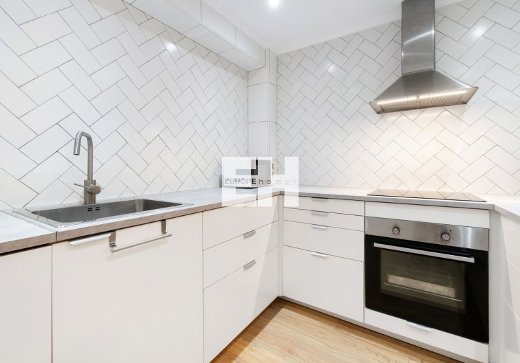 Resale - Apartment - Torrevieja - Playa del Cura