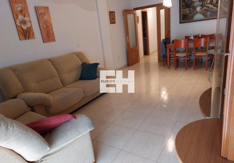 Segunda mano - Apartamento  - Orihuela - Zona Centro