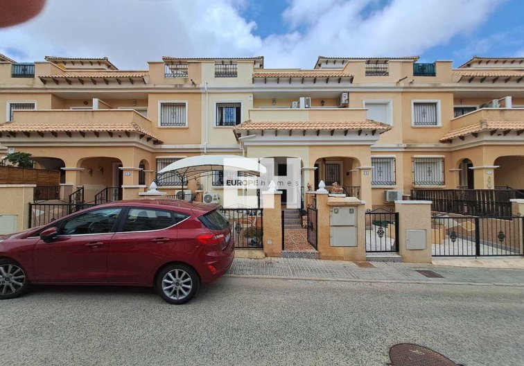 Segunda mano - town house - Orihuela Costa - Costa Blanca