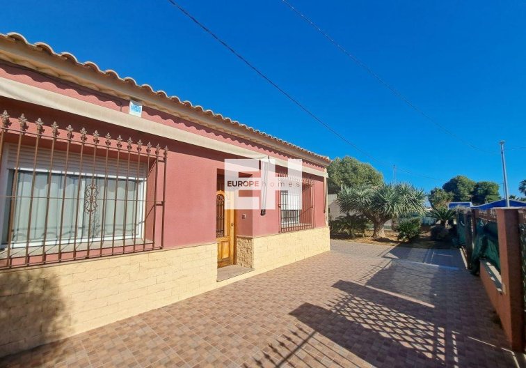 Resale - town house - Torre Pacheco - Murcia