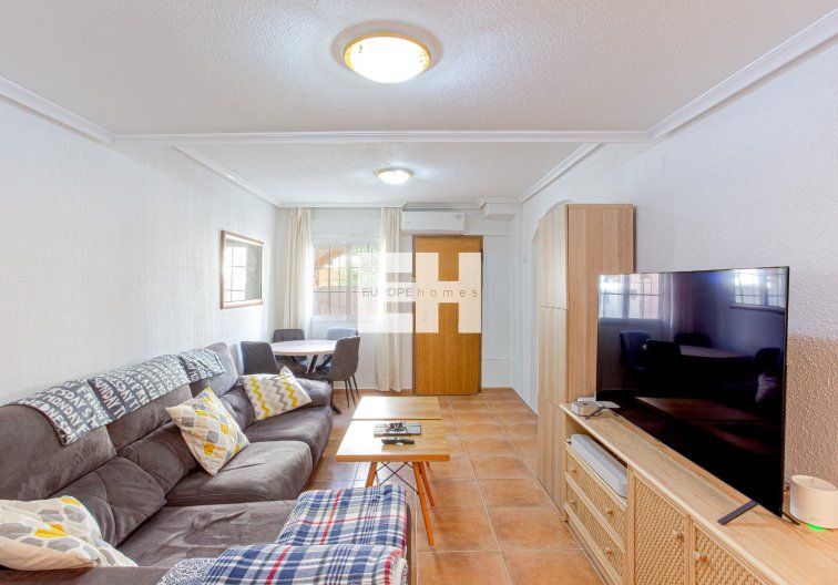 Segunda mano - villa - Pilar de la Horadada - Costa Blanca