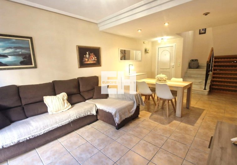 Resale - town house - Torrevieja - Torreblanca