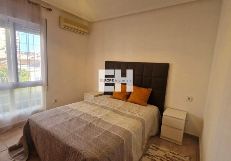 Resale - town house - Torrevieja - Torreblanca