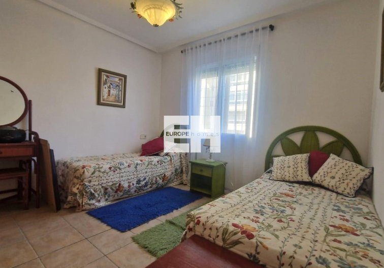 Resale - town house - Torrevieja - Torreblanca