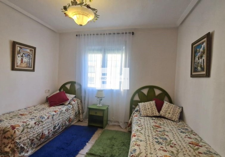 Resale - town house - Torrevieja - Torreblanca