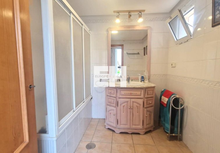 Resale - town house - Torrevieja - Torreblanca