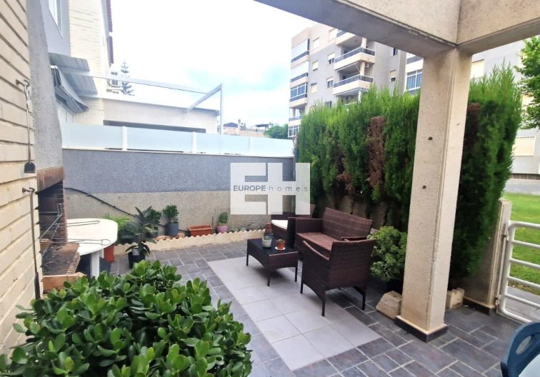 Resale - town house - Torrevieja - Torreblanca