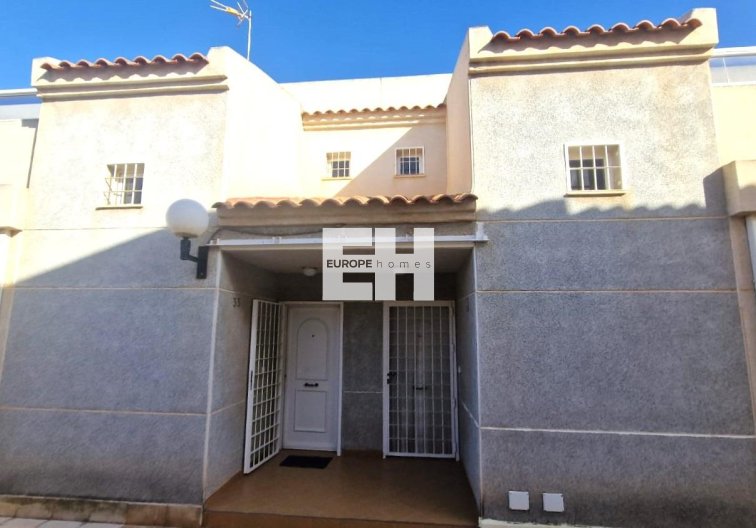 Resale - town house - Torrevieja - Torreblanca