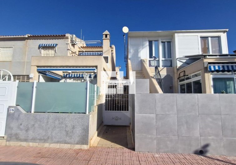 Resale - town house - Torrevieja - Torreblanca