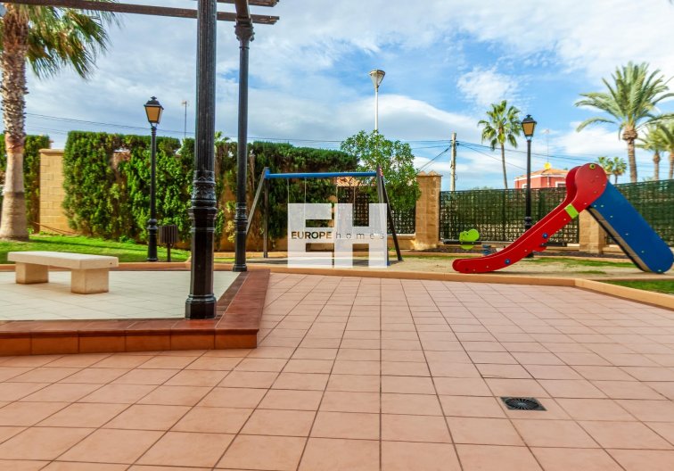 Segunda mano - Apartamento  - Torrevieja - Playa de los Locos