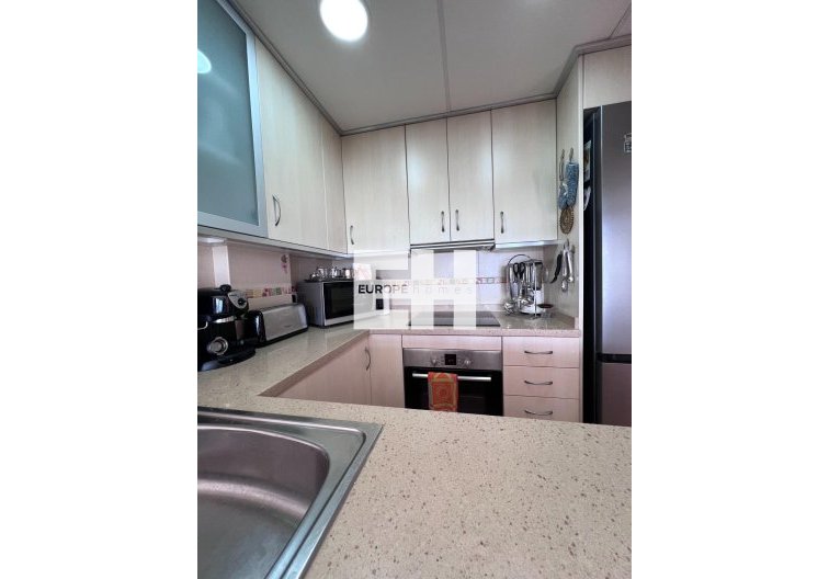 Segunda mano - Apartamento  - Torrevieja - Playa de los Locos