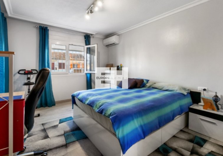 Segunda mano - town house - Torrevieja - Costa Blanca