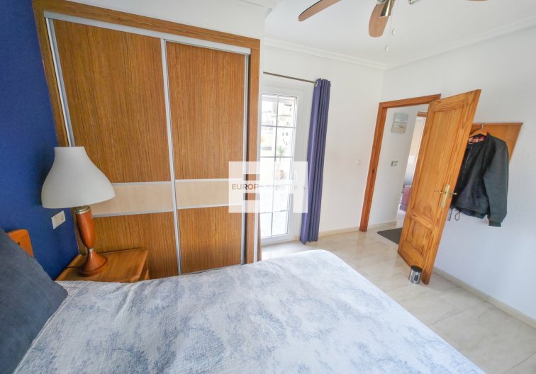 Segunda mano - villa - Villamartin - Costa Blanca