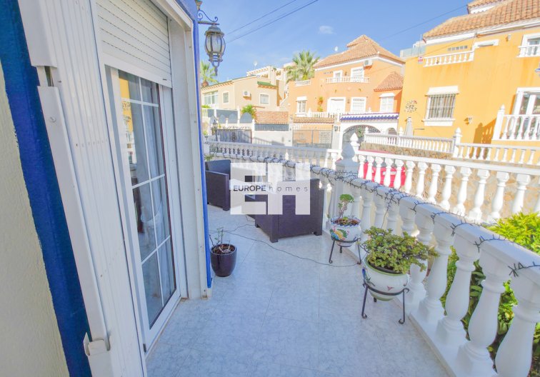 Segunda mano - villa - Villamartin - Costa Blanca