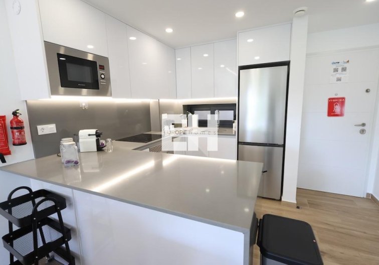 Resale - Apartment - Orihuela Costa - Costa Blanca