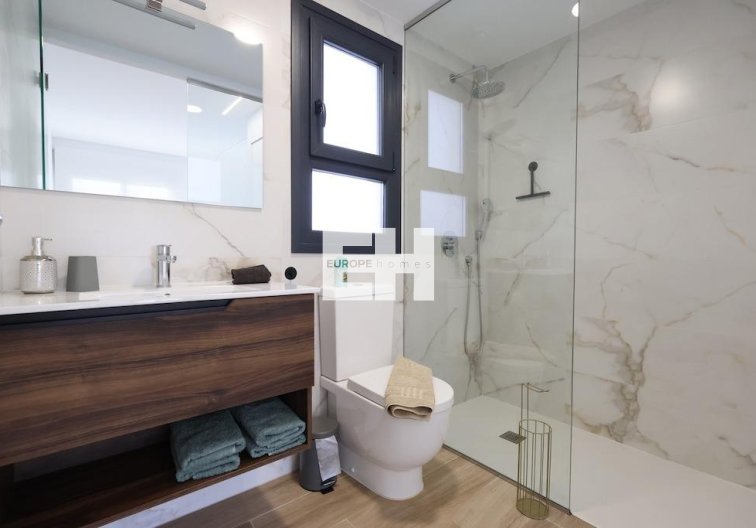 Resale - Apartment - Orihuela Costa - Costa Blanca