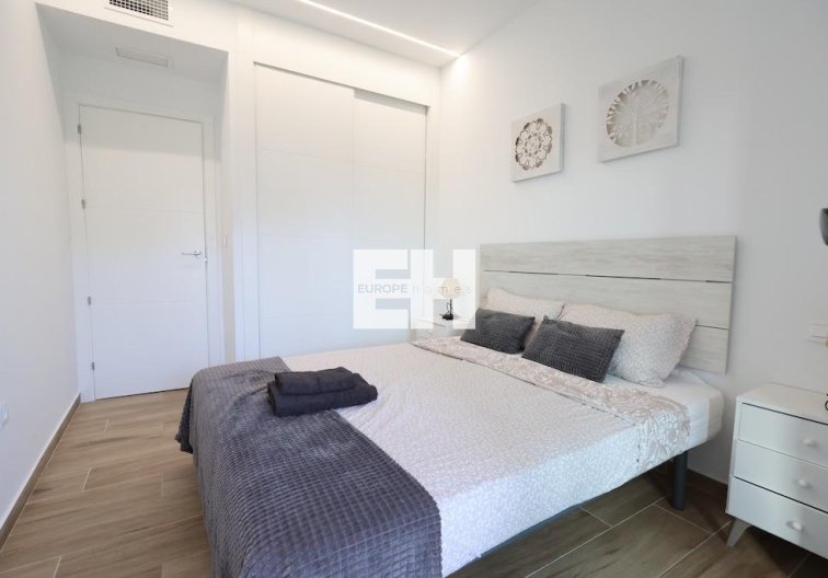 Resale - Apartment - Orihuela Costa - Costa Blanca