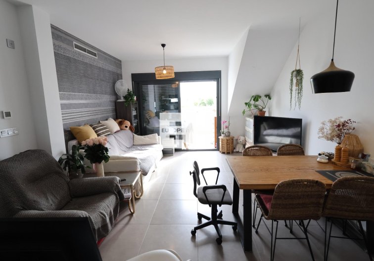 Resale - Bungalow - Pilar de la Horadada - Costa Blanca