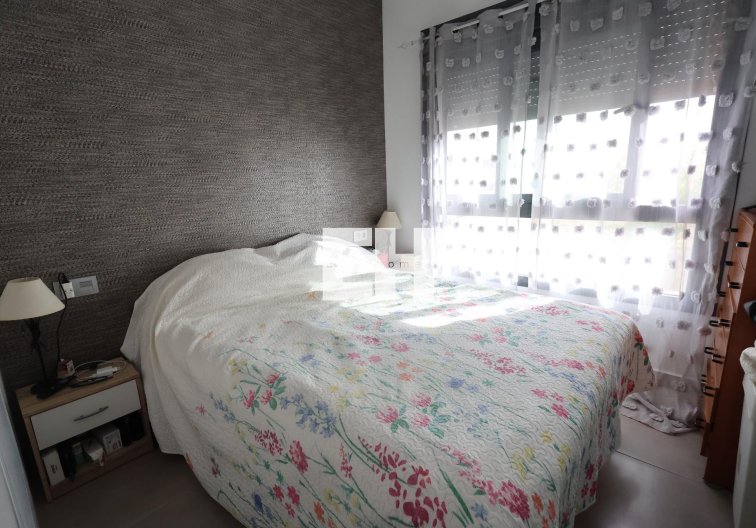 Resale - Bungalow - Pilar de la Horadada - Costa Blanca