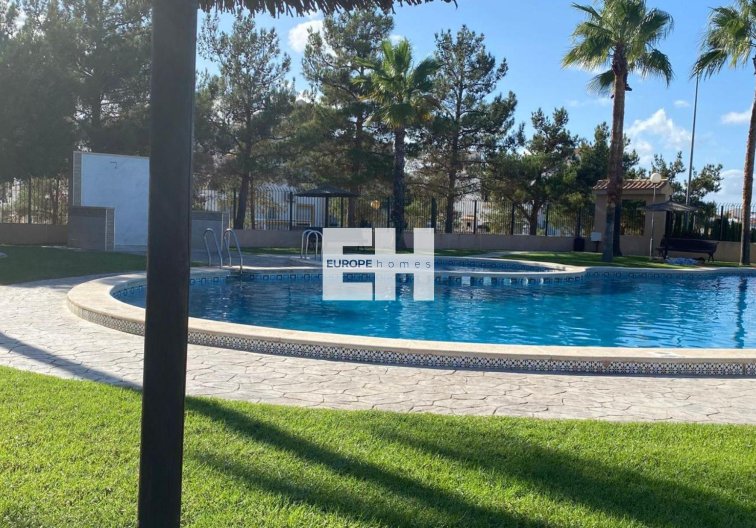 Segunda mano - Semi Detached - Torrevieja - Los Balcones 