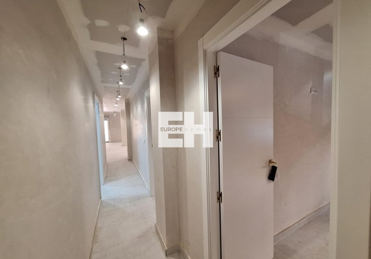 Segunda mano - Apartamento  - Torrevieja - Acequion